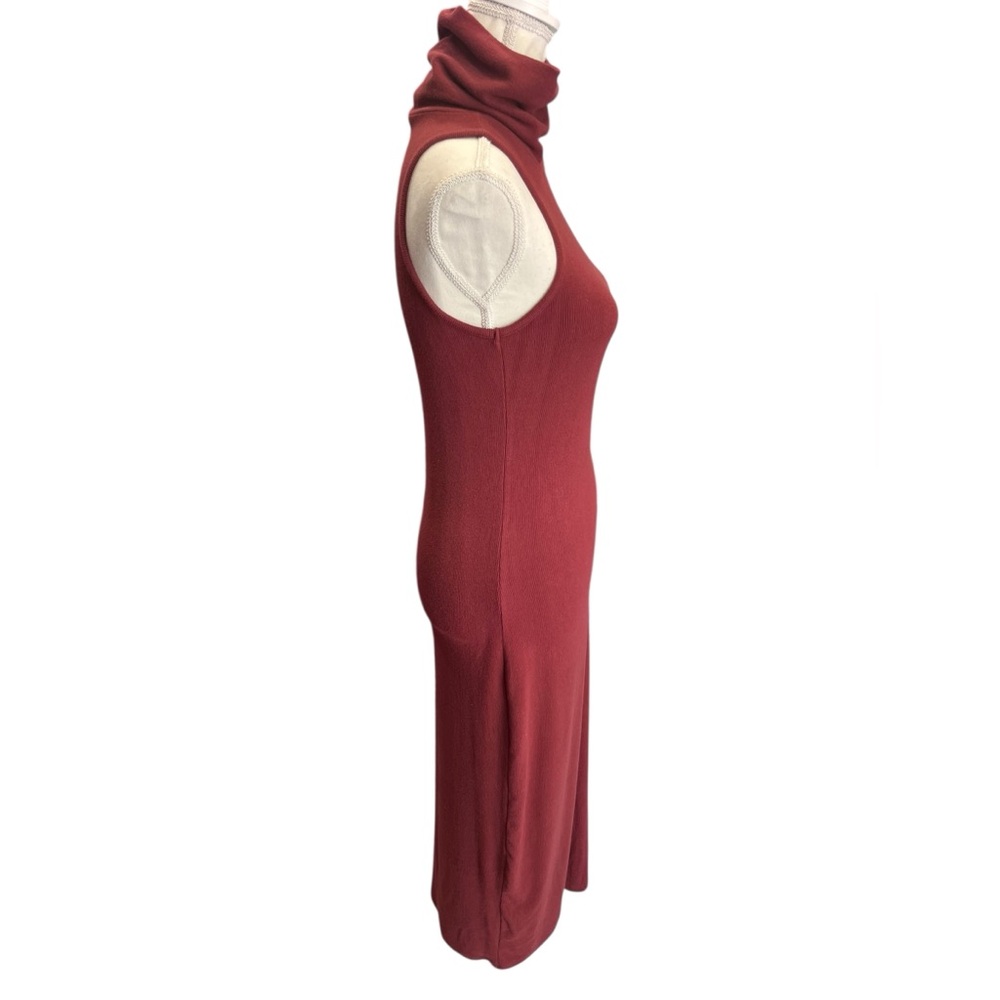 Gianni Bini Burgundy Ribbed Midi Dress Sleeveless Mock Neck Bodycon M - Picture 7 of 10